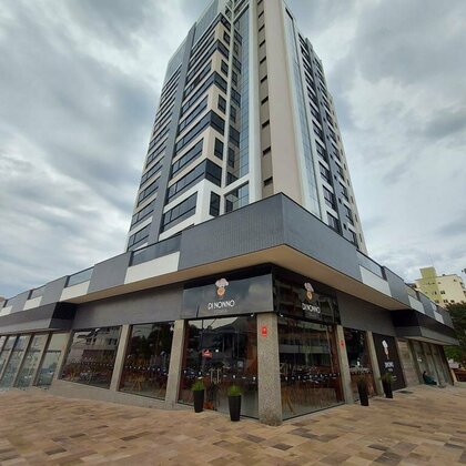 Vende-se apartamento no Edifício Imperial Avenida em Marau, RS.